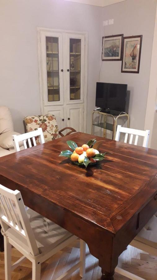 Serenella Apartment Лукка Екстер'єр фото