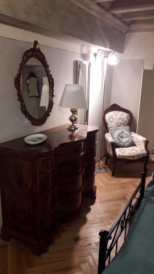 Serenella Apartment Лукка Екстер'єр фото